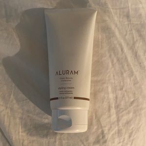 ALURAM clean beauty styling cream